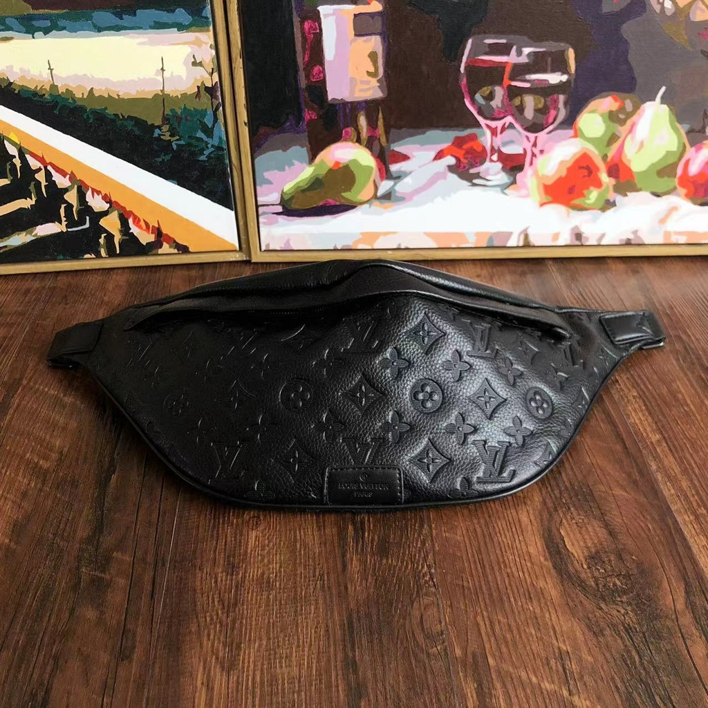 Master the Style with the Louis Vuitton Bumbag Black Package
