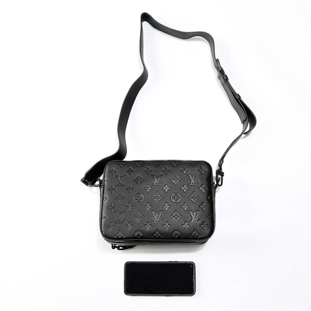 Discover the Essence of Style: Louis Vuitton Cannes Bag M43986