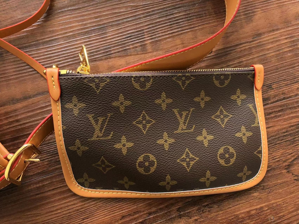 Unboxing Discovery Pochette PM from Louis Vuitton