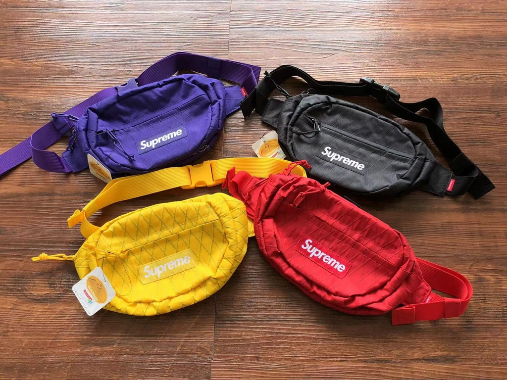 AUTHENTIC SUPREME BACKPACK (FW18) Black - Fast Shipping