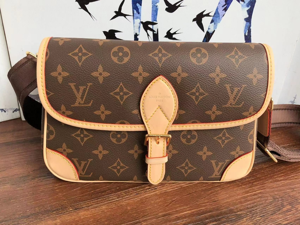 Discover the Essence of Luxury with the Louis Vuitton Diane Crossbody