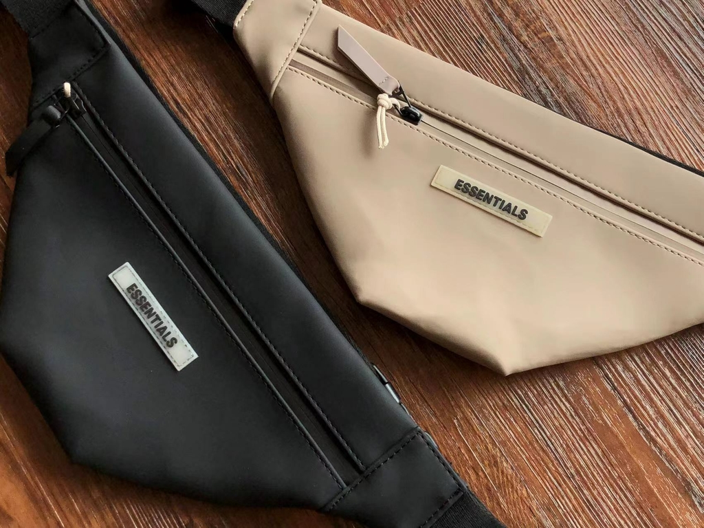 FOG Essentials Waterproof Sling Bag Tan - ボディーバッグ
