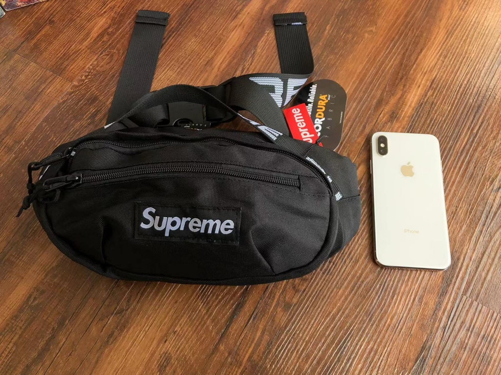 Supreme Waist Bag (SS18) Royal