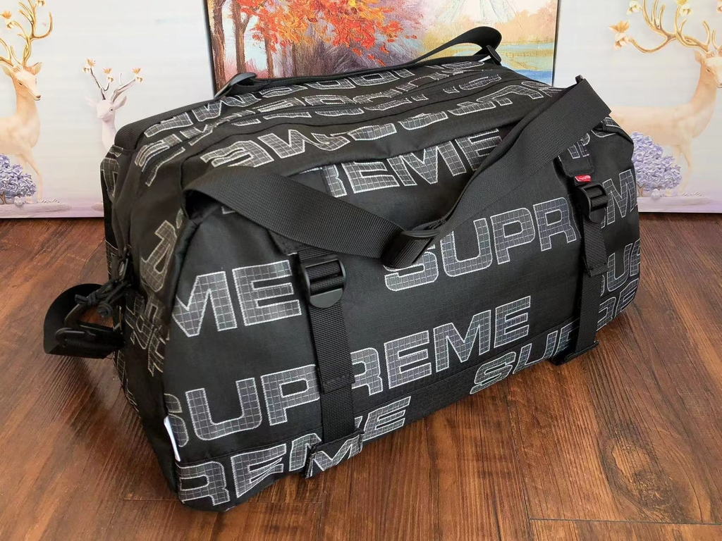 Supreme Duffle Bag (FW21) Black