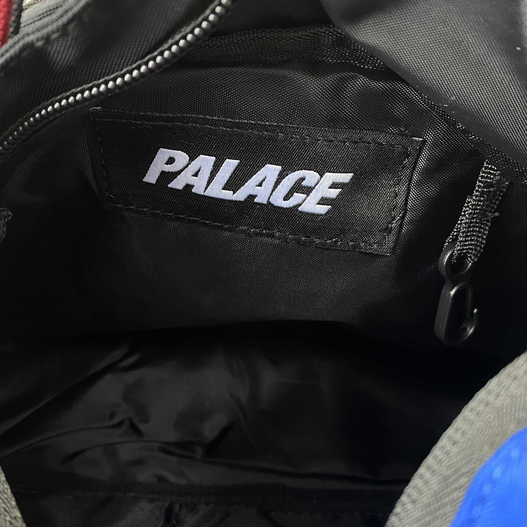 Palace Genius Bun Bag: Desperte Seu Estilo Revolucionário