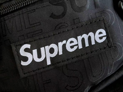 Travel bag Supreme Organizer Pouch SS19B14 RED