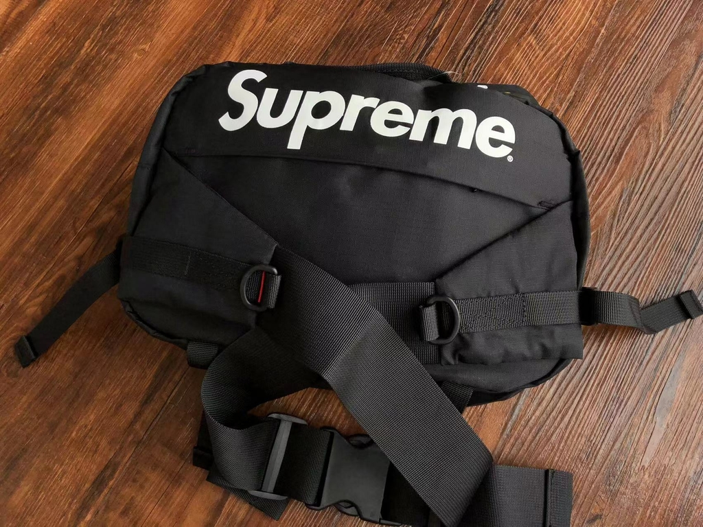 Supreme waist bag ss17 black