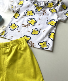 CJ Blusa manga curta babado e shorts amarelo - Sid Bee