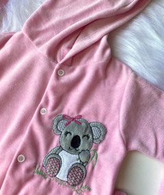 CJ blusa manga longa e calça plush rosa bordada Koala - comprar online