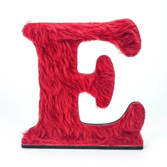 Letra "E" Pelúcia Vermelha
