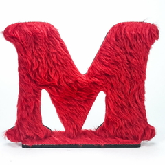 Letra "M" Pelúcia Vermelha