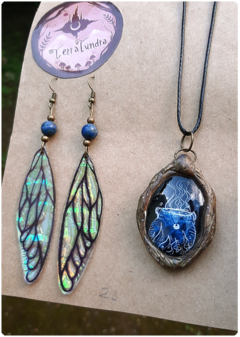 Magic Kit 21 | 1 charm + fairy wings earrings with lapis lazuli