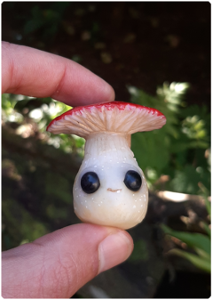 Amuleto Ser Cogumelo 22 - Amanita | Pingente Criatura Mágica na internet