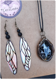 Image of Magic Kit 22 | 1 charm + fairy wings earrings with volcanic stones