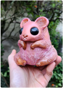 Art Doll Tobi, espécie Cuti Ituc - Escultura Animal Mágico na internet