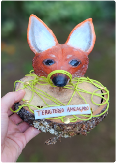 Eco sculpture "Threatened Territory" - Maned wolf asks for help