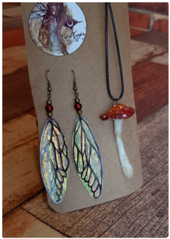 Kit Amanita Muscaria mushroom flexible pendant + Fairy wings earrings