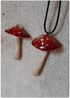 Image of Kit 2 flexible mushroom amulets Amanita Muscaria