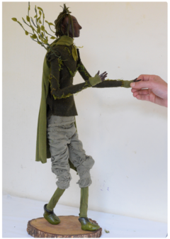 Krone, o Elfo da Folha - Escultura Art Doll | coleção Elven Dreams na internet