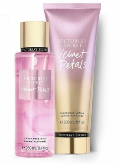 Hidratante Victoria's Secret Velvet Petals 236ml - comprar online