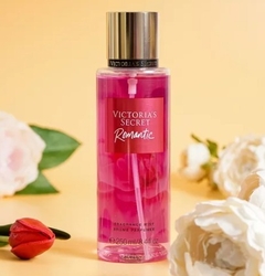 BODY SPLASH ROMANTIC VICTORIA'S SECRET- 250ML - comprar online