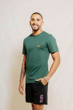 CAMISETA BÁSICA VERDE MILITAR - comprar online