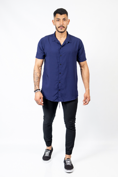 CAMISA BÁSICA AZUL MARINHO - Estilo Ráfia