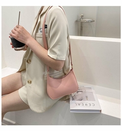 Imagem do #115 - 2022 New Women's Fashion Handbags Retro Solid Color PU Leather Shoulder Underarm Bag Casual Women Hobos Handbags