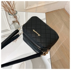 Imagem do #113 - 2022 Tassel Small Messenger Bag For Women Trend Lingge Embroidery Camera Female Shoulder Bag Fashion Chain Ladies Crossbody Bags