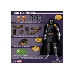 Imagen de Figura Marvel Doctor Doom Mezco One:12