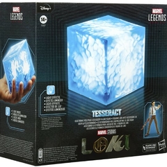Marvel Legends Series - Teseracto - Accesorio electrónico para Juego de rol con Luces y Figura de acción de Loki de 15 cm Studios - tienda en línea