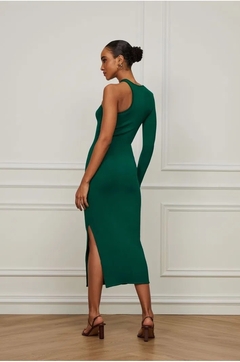 Vestido midi cut no ombro tricot verde - Estilo Trellis  | Vista-se com a Trellis