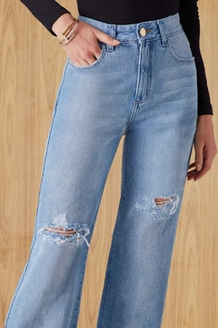 Calça Jeans Rasgo Jeans Claro na internet