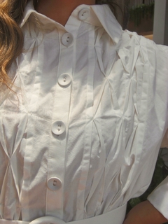 Camisa Manga longa com bordado - Estilo Trellis  | Vista-se com a Trellis