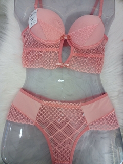 Conjunto Jasmin na internet