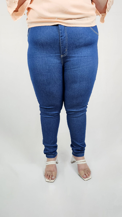 Calça Jeans Feminina Azul Plus Size na internet