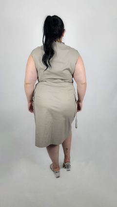 Vestido Cargo Plus Size NEM - Lojinha da Bis