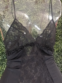 Lingerie Camisola Curta Preta Rendada - comprar online