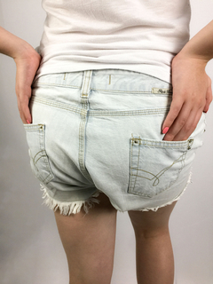 Shorts Jeans Feminino Destroyeds Spikes - loja online