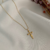 Colar com crucifixo banhado em ouro 18K