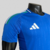 camisa-selecao-italia-home-titular-i-1-azul-royal-branca-verde-vermelho-24-25-adidas-jogador-masculino-gola-redonda-4.jpg