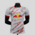 camisa-red-bull-leipzig-home-titular-i-1-branca-vermelha-24-25-puma-jogador-masculina-gola-v-red-bull-1.jpg