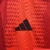 camisa-bayern-munchen-munique-home-titular-i-1-vermelho-tom-sobre-tom-preto-24-25-adidas-torcedor-unissex-gola-v-t-kit-infantil-short-vermelho-4.jpg