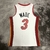 Jersey Miami Heat Retro 05/06 Mitchell & Ness Branca e Vermelha