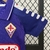 Kit infantil Fiorentina Home 1998 Retrô, ideal para os pequenos torcedores - Camisa roxa Fiorentina retrô, perfeita para os jogos em família - Design clássico do uniforme da Fiorentina em versão infantil - Conforto e estilo para as crianças com o kit Fior