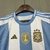 Kit Infantil Argentina Home 24/25 - Azul e Branco, ideal para os pequenos torcedores, confortável e estiloso, perfeito para os jogos da seleção, para os amantes de futebol, com as cores da Argentina, tamanho 24/25, camisa e calção, material de qualidade, 