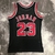 Jersey Chicago Bulls Retro 97/98 Mitchell & Ness Preta e Vermelha