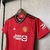 Kit infantil Manchester United Home, vermelho vibrante, uniforme de futebol, temporada 23/24, camiseta, calção, meião, tecido respirável, confortável, design moderno, escudo bordado, ídolos do futebol, time inglês, presente perfeito para crianças, paixão 