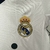 Kit Infantil Real Madrid, Home 12/13 Retrô, Branco, Uniforme Infantil, Time de Futebol, Camisa Infantil, Torcedor Mirim, Coleção Retrô, Fã de Futebol, Presente para Criança, Uniforme de Futebol, Time Espanhol, Camisa Branca, Réplica Oficial, Moda Infantil