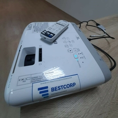 Arriendo de Proyector Epson Powerlite 4000 Lumens - Bestcorp Spa